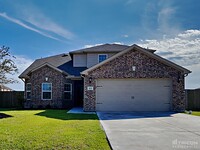 Building Photo - 100 Comanche Plains Rd