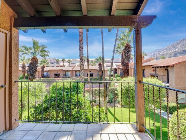 Building Photo - 291 E Mel Ave