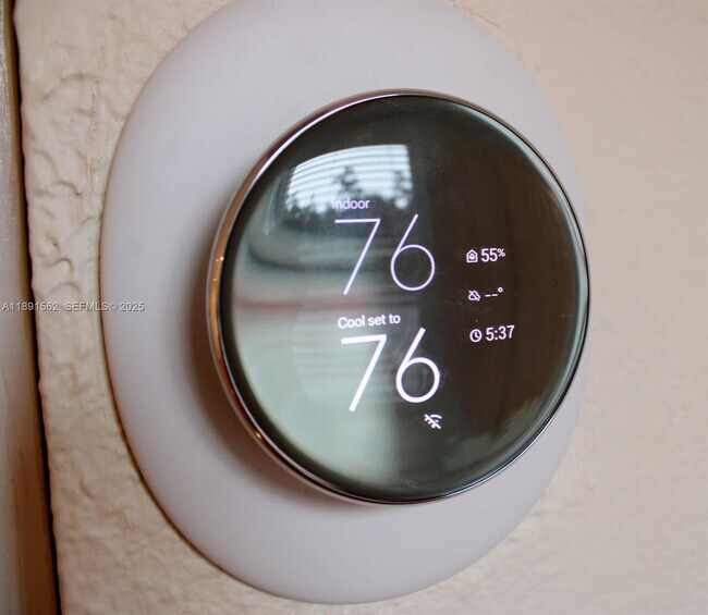 Building Photo - 11151 Minneapolis Dr