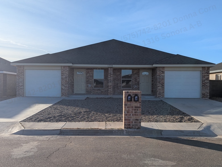 1316 Sonora Front View - 1316 Sonora Rd