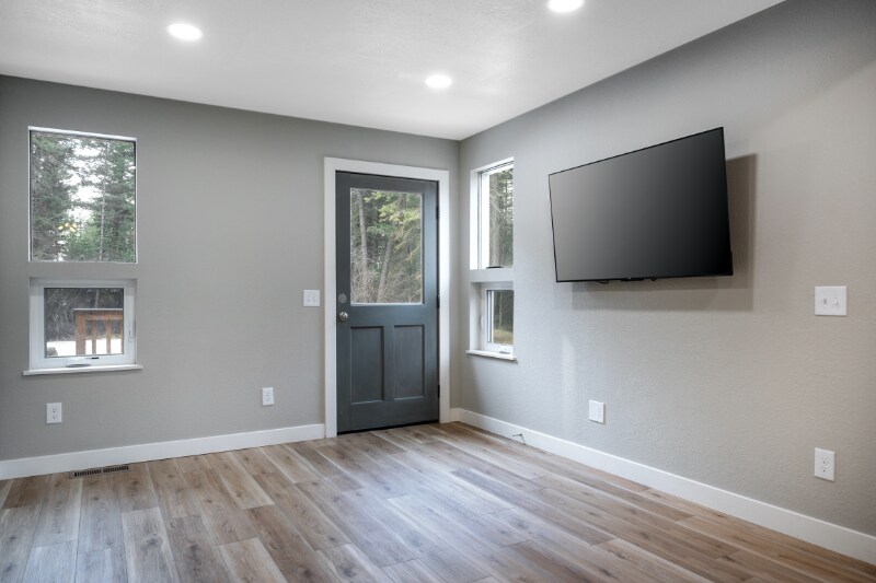 Building Photo - 24 Ranchette Dr