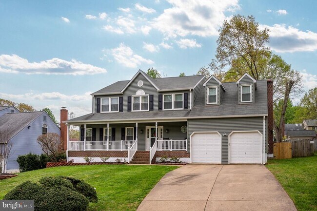 Building Photo - 15 Owen St