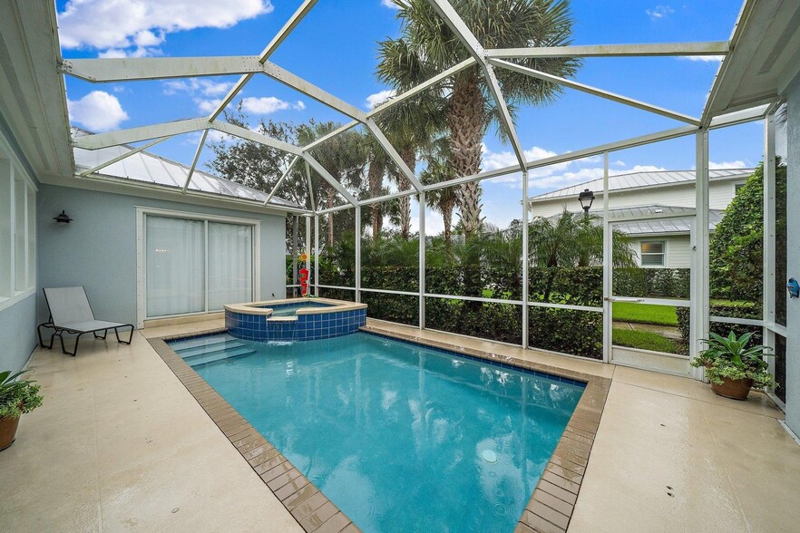 Building Photo - 3277 Wymberly Dr
