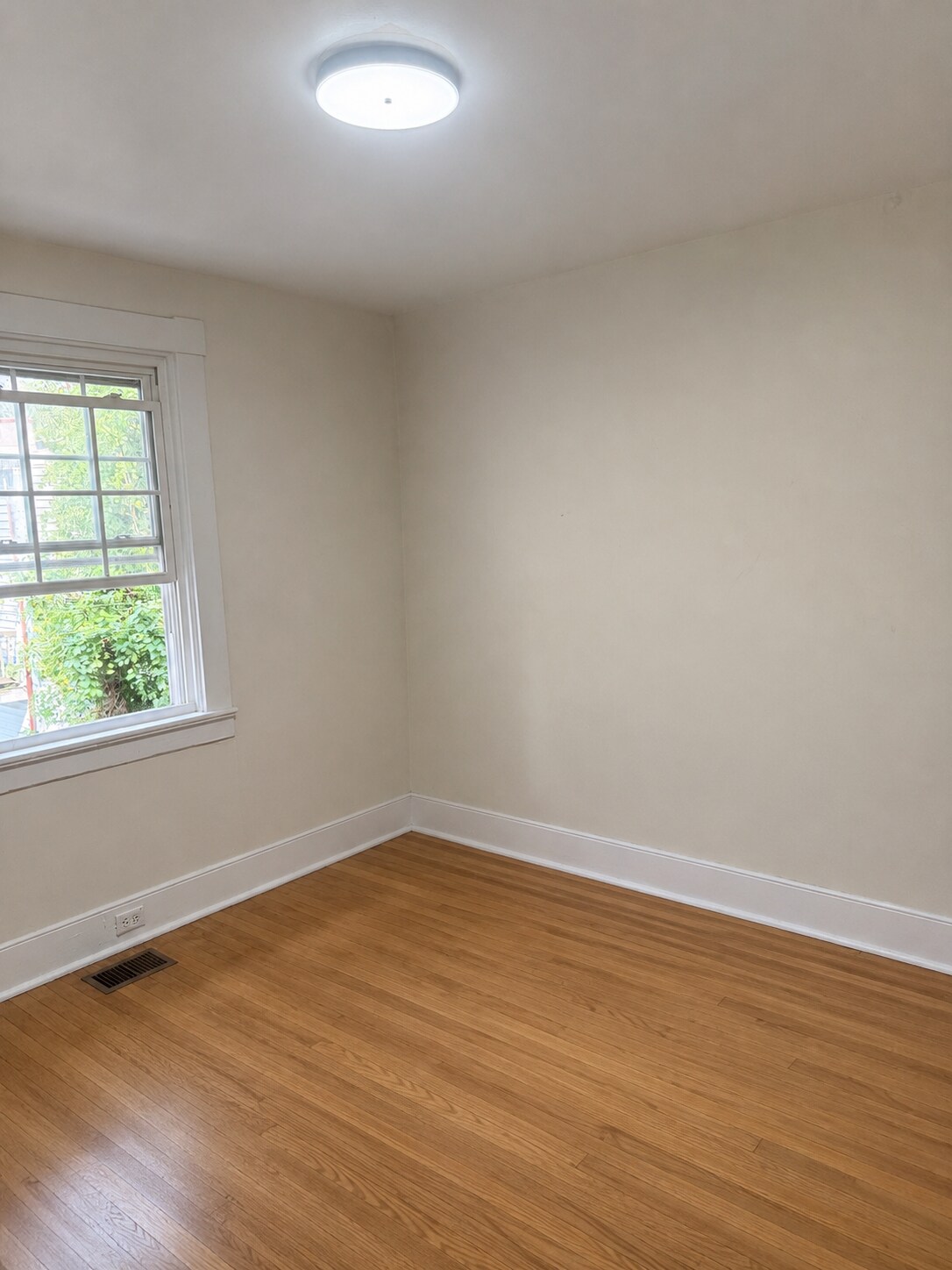 Upstairs Bedroom - 3210 Q St