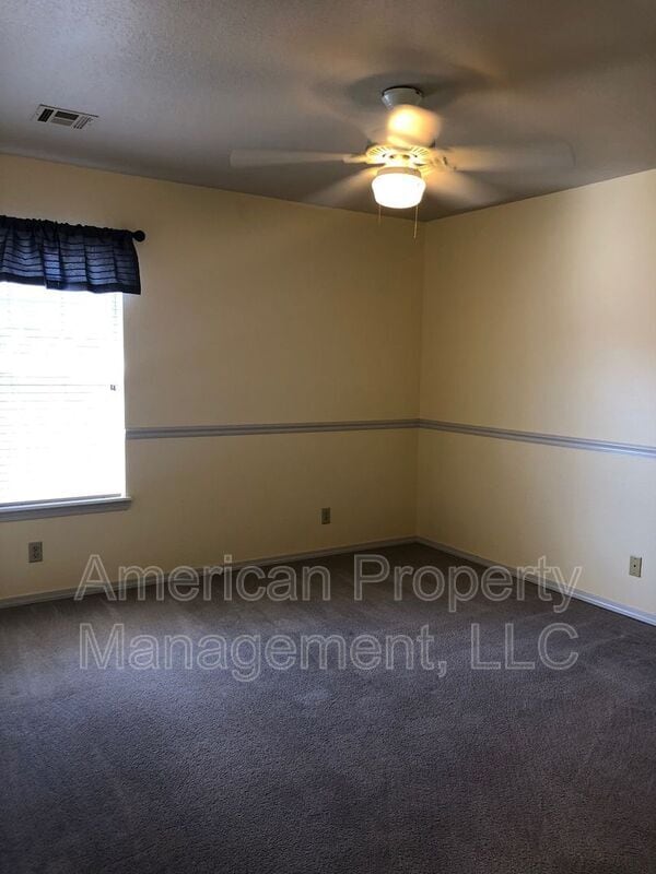 Building Photo - 5311 E 89th Pl