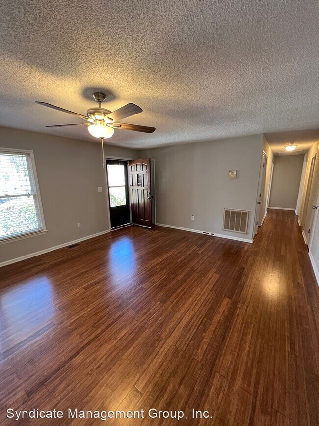 Building Photo - 3 br, 2.5 bath House - 1401 Trinity Church Rd