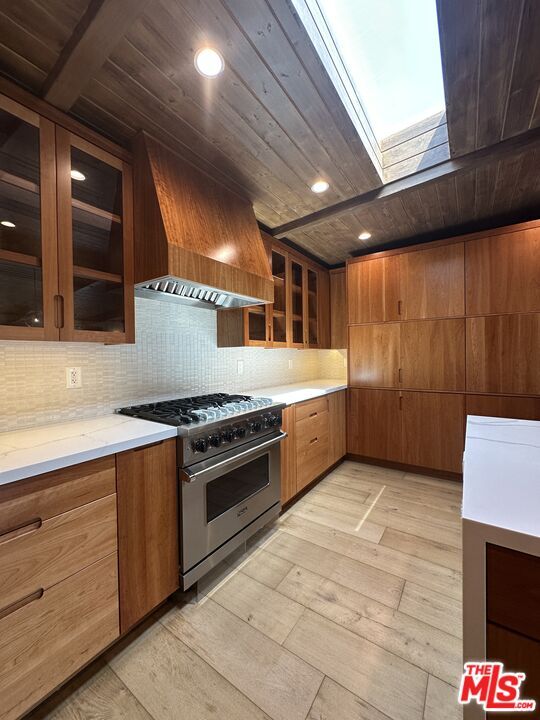 Building Photo - 7460 Woodrow Wilson Dr