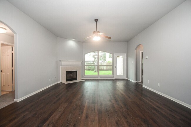 Building Photo - 2707 Millers Falls Ct