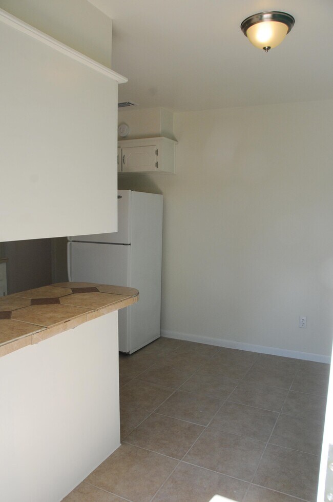 Building Photo - 4805 Avenue G