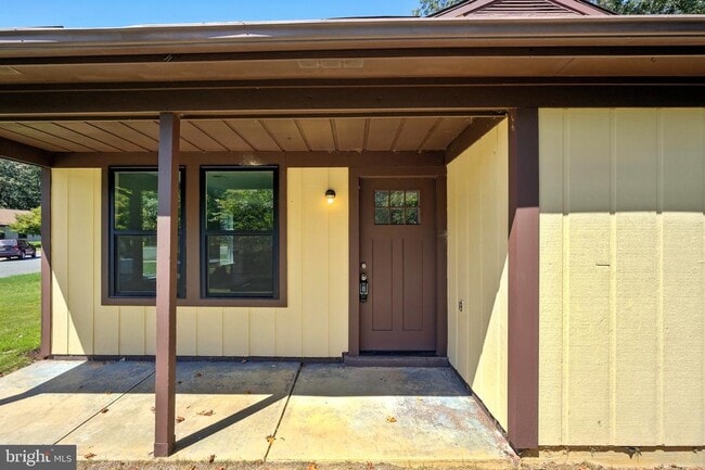 Building Photo - 3295 Jesmond Ct
