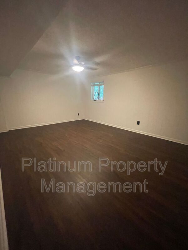 Building Photo - 2564 Timberly Dr SE