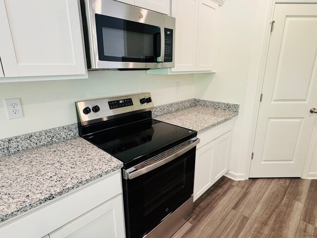 Building Photo - 2409 Argento Cir