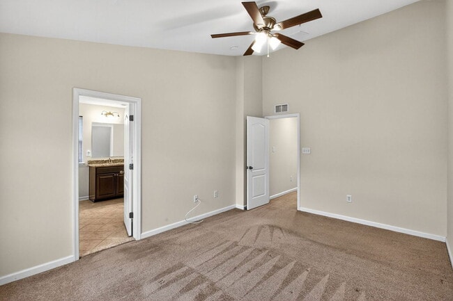 Building Photo - 11530 Sulphur Hills Pl