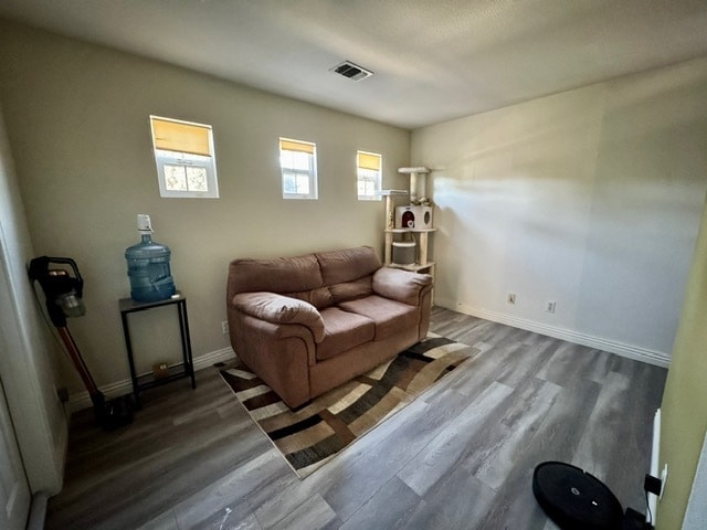 Bonus Room or Loft - 1740 E D St