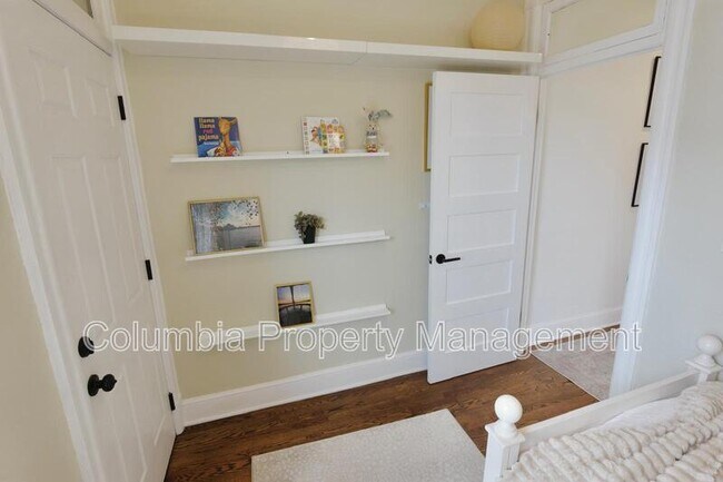 Building Photo - 11 Q St NE