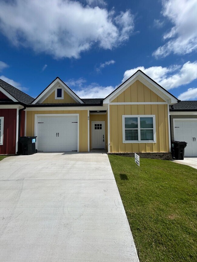 Primary Photo - BRAND NEW Charming 2 Beds, 2 Baths, 1 Car ...