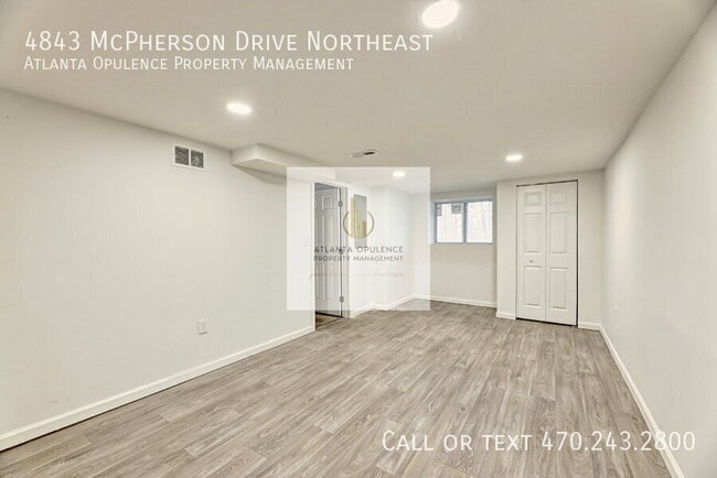 Building Photo - 4843 McPherson Dr NE