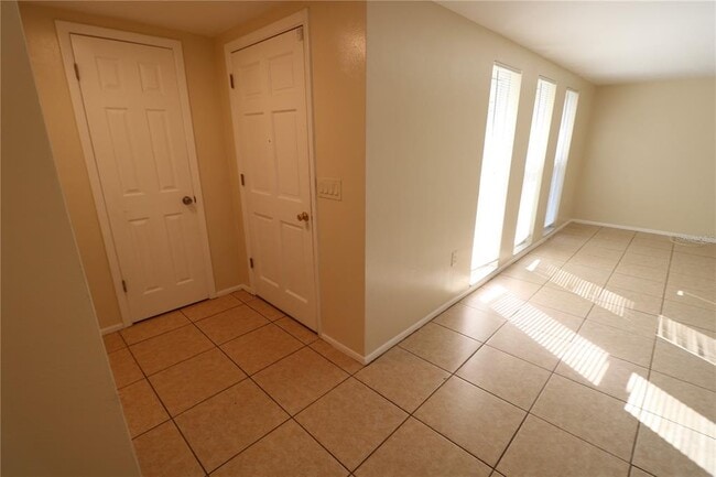 Building Photo - 7825 Birchwood Dr