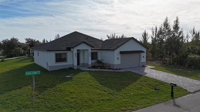 Building Photo - 10426 Live Oak Rd