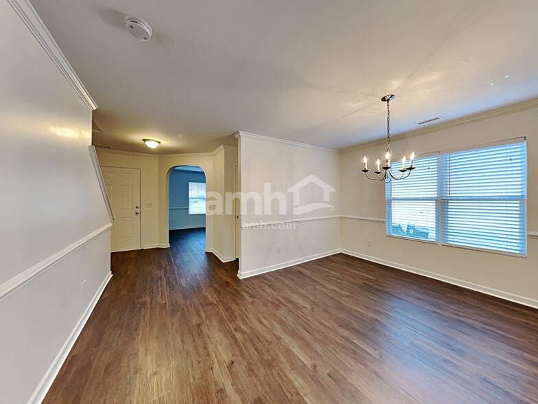 Building Photo - 250 Farrington Dr