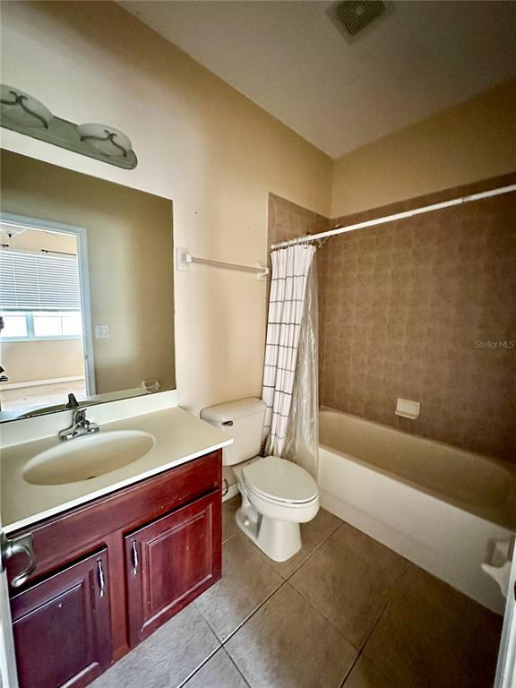 Building Photo - 14171 Stilton St