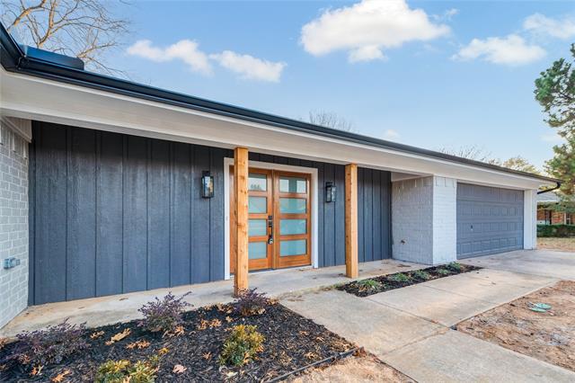 Building Photo - 227 Carolyn Dr