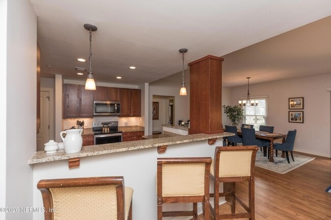 Building Photo - 945 Registry Blvd