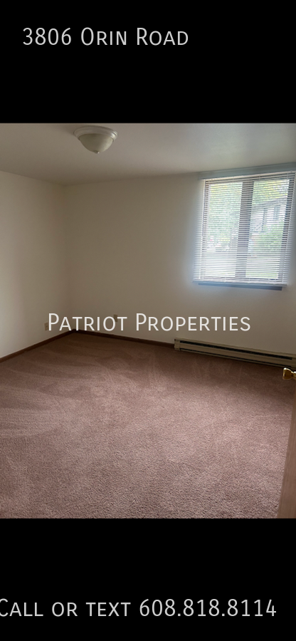 Building Photo - 1 bed/1 bath plus den in Madison, WI!