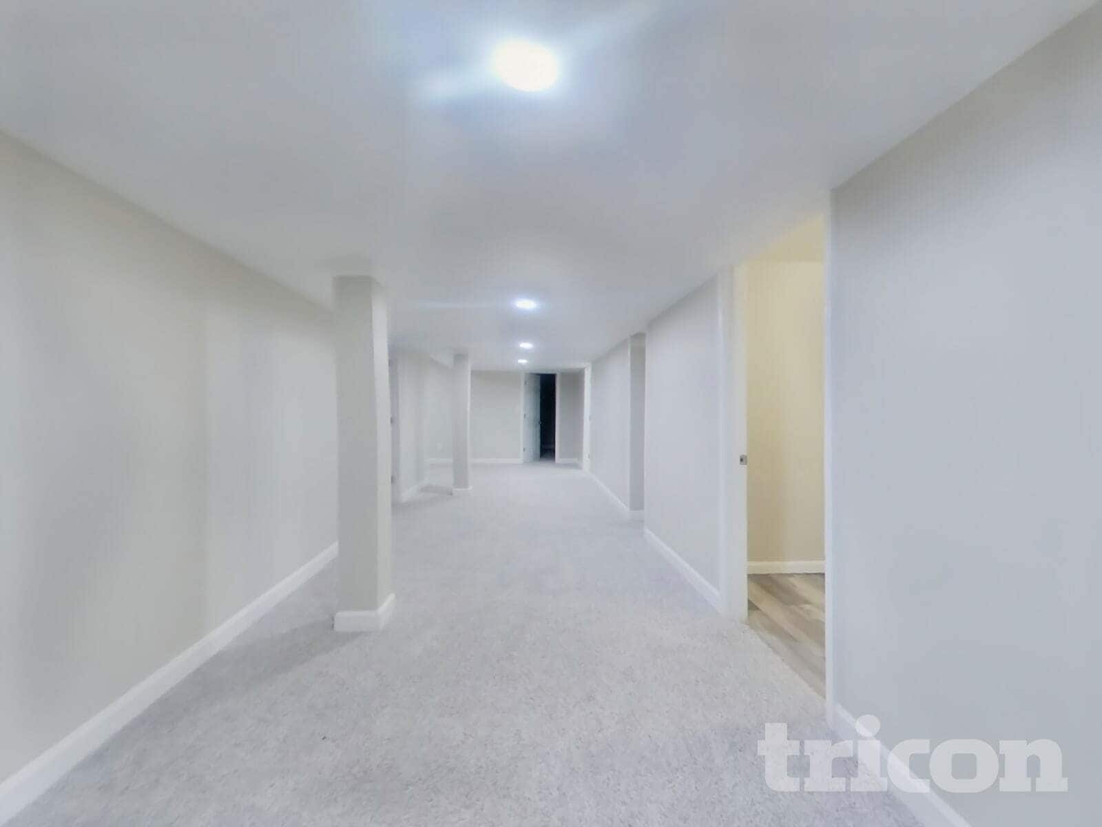 Building Photo - 2933 Sabal Palm Dr