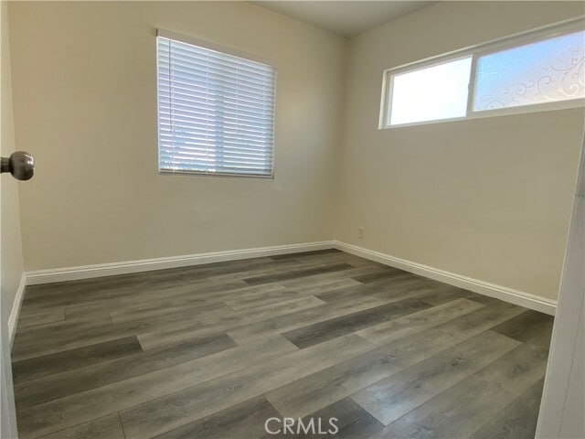 Building Photo - 1770 W Minerva Ave