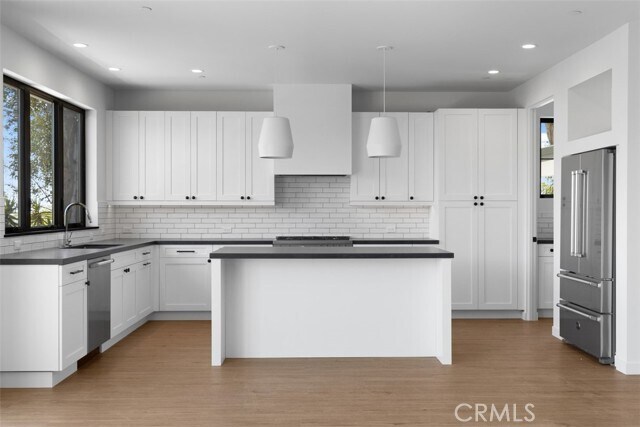 Building Photo - 21552 Treetop Ln