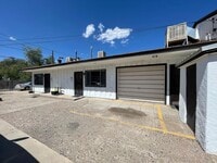 Building Photo - Large Studio