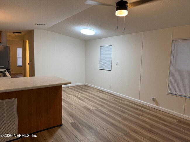 Building Photo - 11098 Joel St