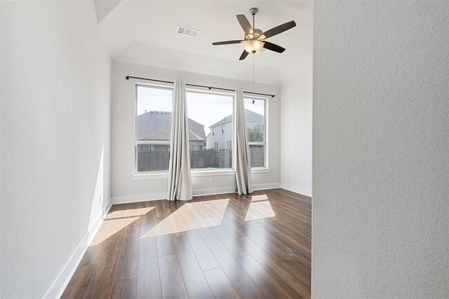 Building Photo - 259 Silver Pass