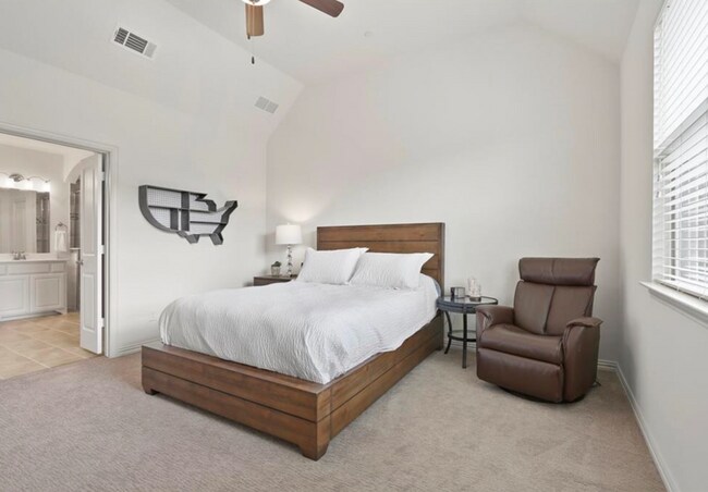 Building Photo - Premium Location in Frisco ISD.