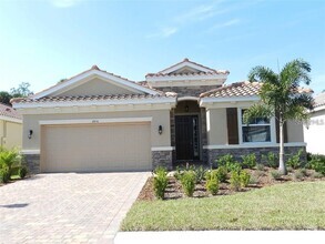 Building Photo - 2854 Oriole Dr
