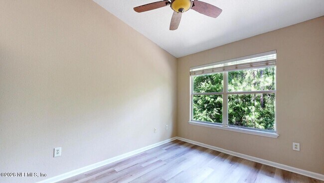 Building Photo - 5881 Moonstone Ct