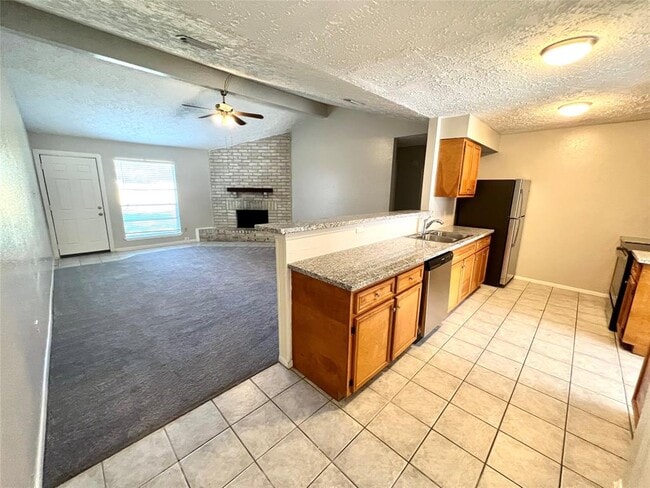 Building Photo - 6502 Bazel Brook Dr