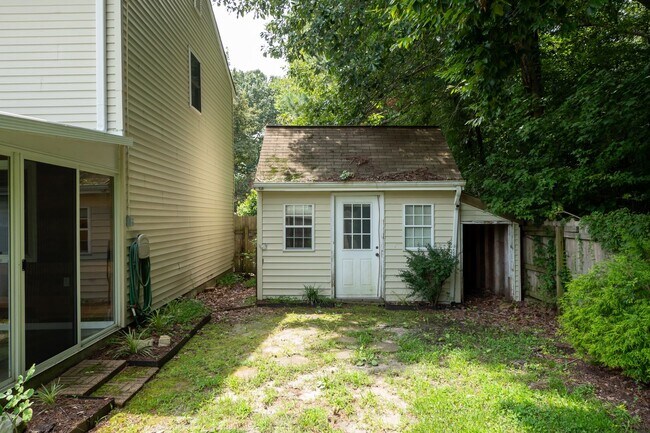 Building Photo - 1768 Olympic Dr