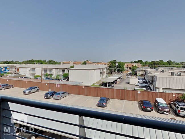 Building Photo - 4605 Cedar Springs Rd