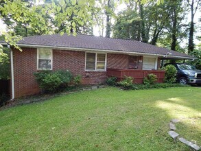 Building Photo - Full Brick 3-Bedroom, 1-Bath Ranch