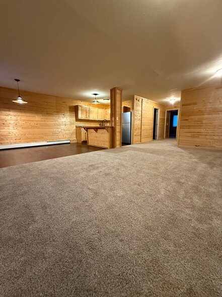 Building Photo - 797 Juniper Dr