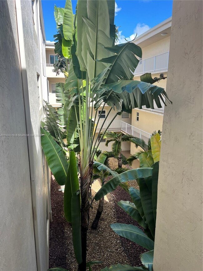 Building Photo - 7725 SW 86th St