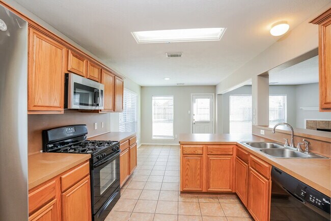 Building Photo - 12910 Hunters Field Ln