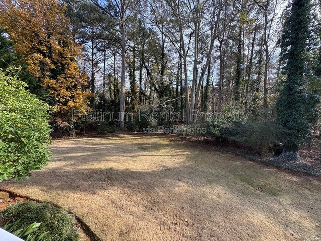 Building Photo - 4007 Shady Cir NW