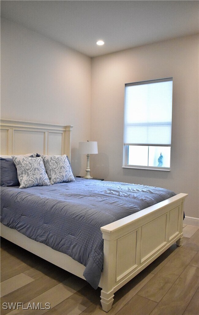 Building Photo - 9175 Cayman Dr