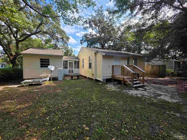 Building Photo - 35 Kennington Dr