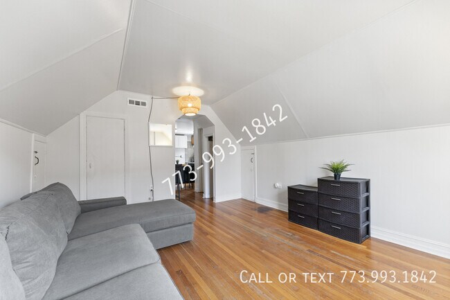 Building Photo - 3658 W George St