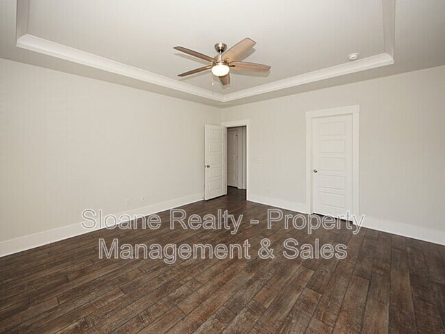 Building Photo - 2874 Stonestown Dr