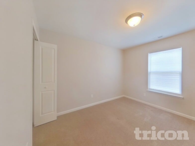 Building Photo - 3632 Ernie Dr